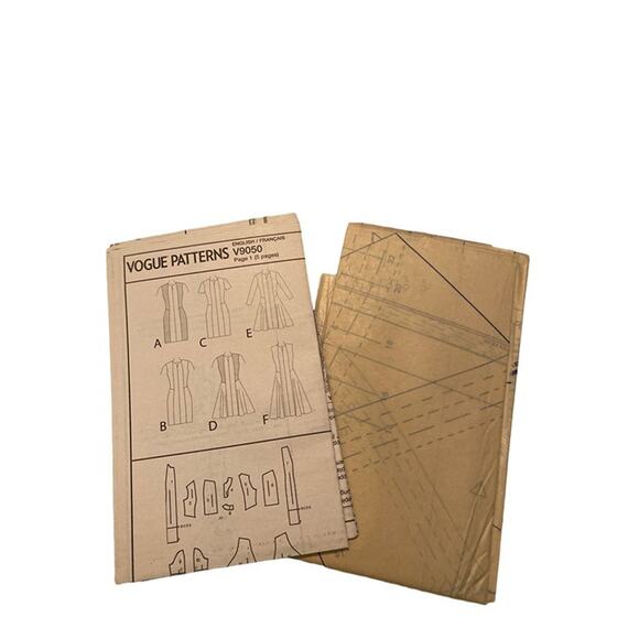 Sewing Pattern Vogue V9050 Easy Patterns Misses' Petite Notch-Neck Dresses - Picture 6 of 6